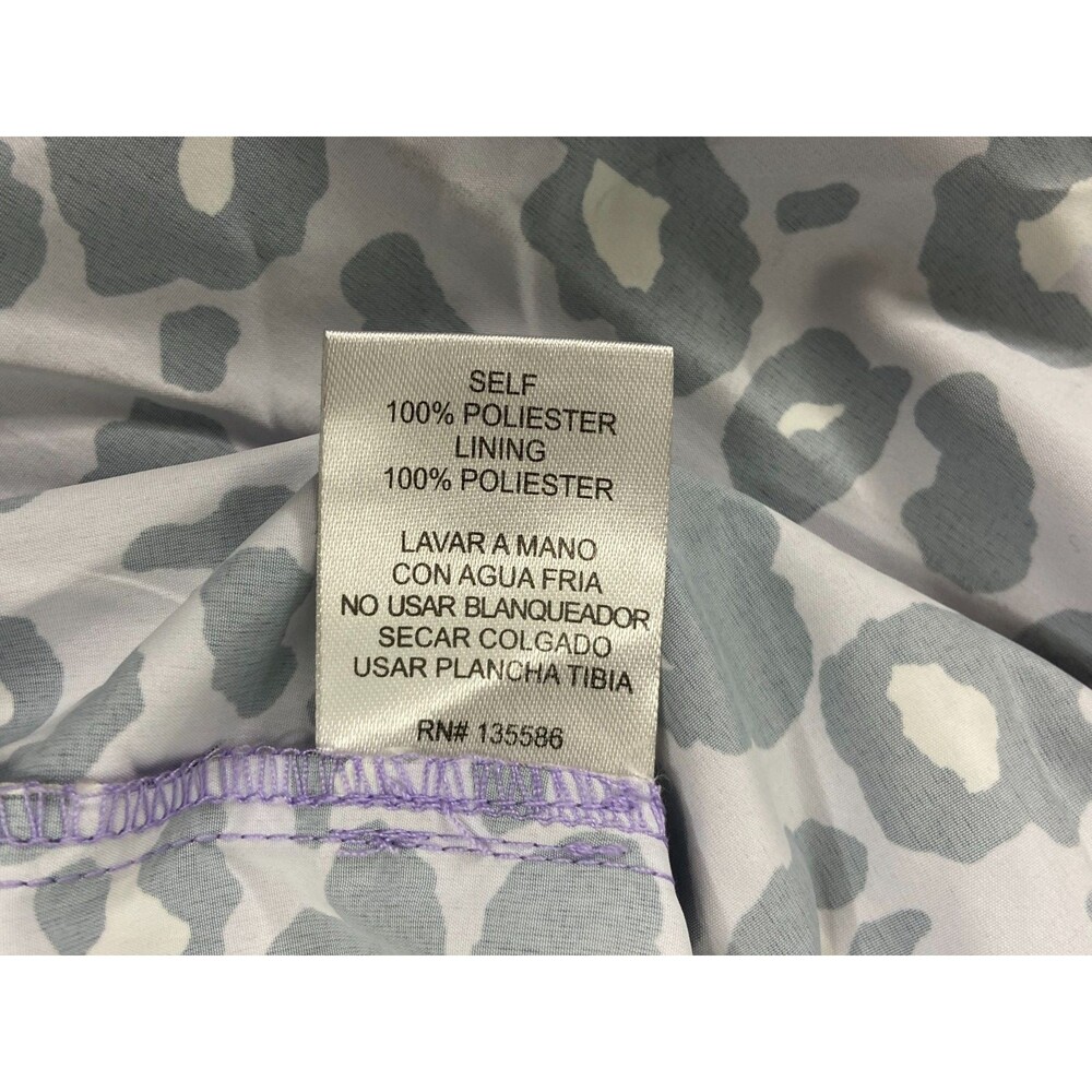 Main Strip Women Small Windbreaker Purple Leopard Print Packable Hooded NWT - Picture 7 of 9